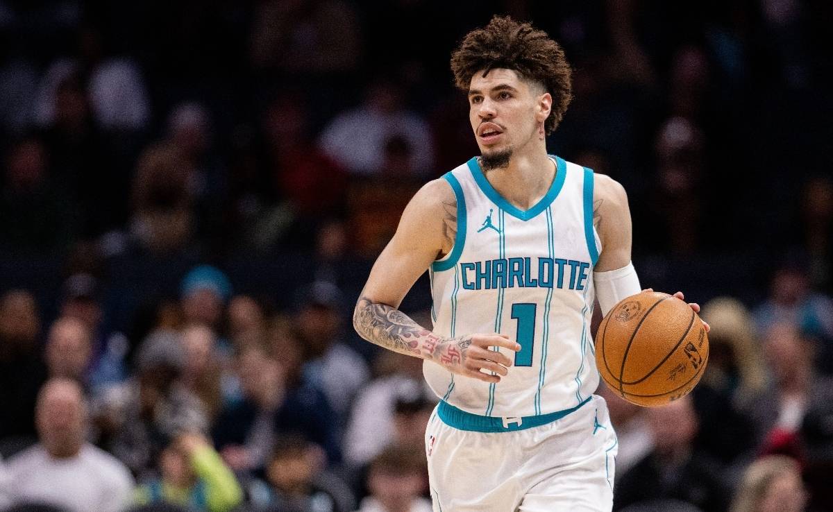 关于NBA新秀：拉梅洛-鲍尔领跑新秀得分榜的信息