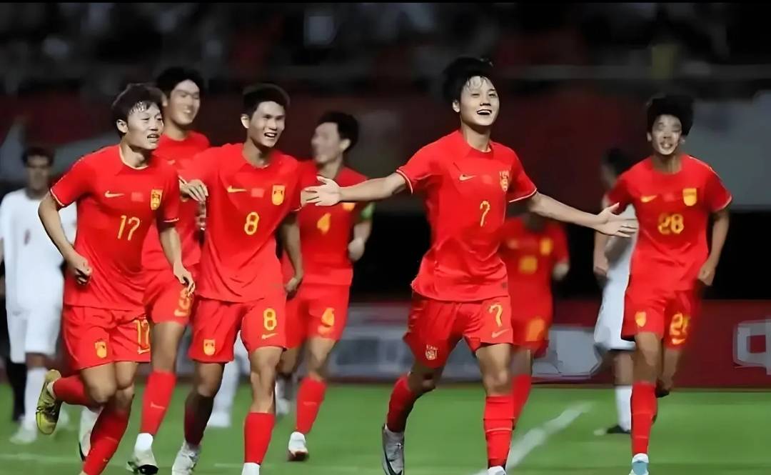 乌迪内斯临时教练履新，球队前景存疑的简单介绍